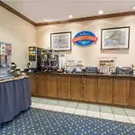 Baymont By Wyndham Waterford/Burlington Wi 