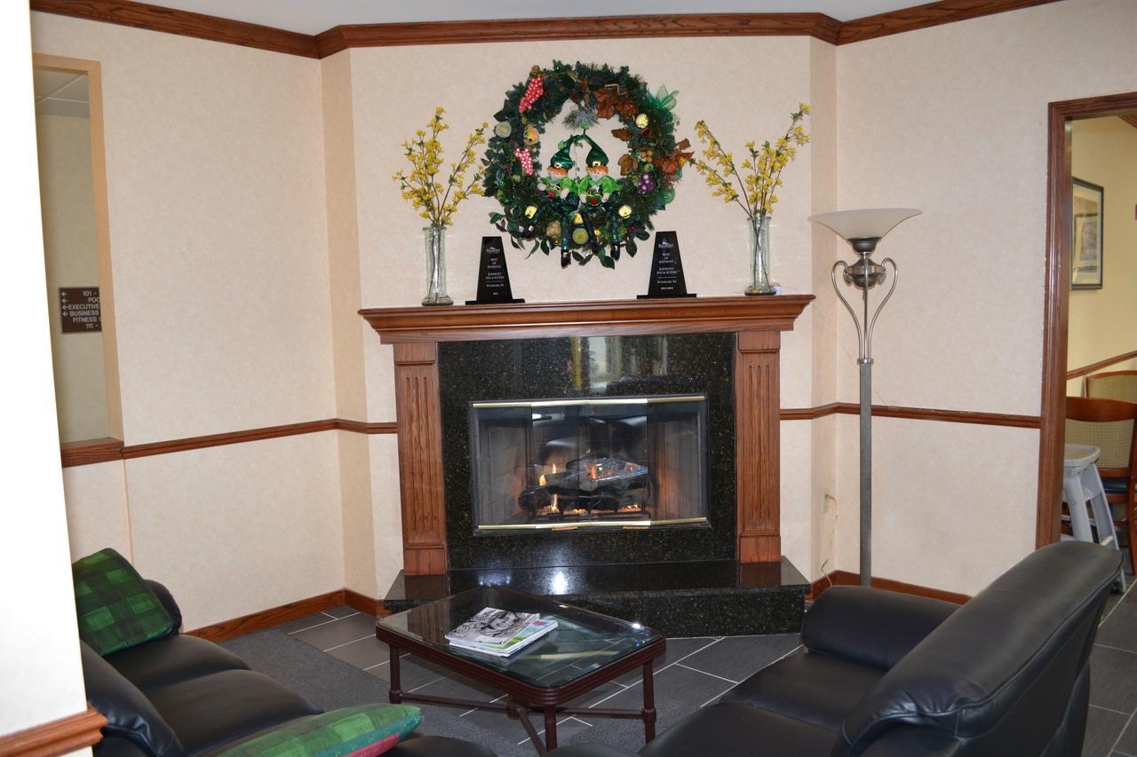 Baymont By Wyndham Waterford/burlington Wi Hotel