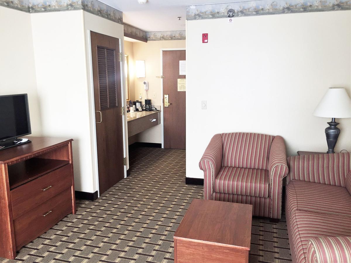 Hotel Baymont By Wyndham Waterford/burlington Wi Waterford